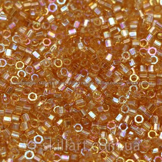 Бисер DBC-100 Miyuki Delica Beads Cut 11/0 (рубка, янтарный)